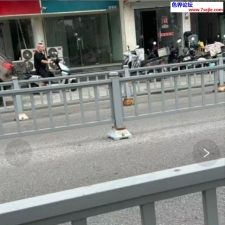 #无锡#,#扫街#,#探店# 2] 无锡 玻璃门 200快餐 吹硬了就带雨伞开干